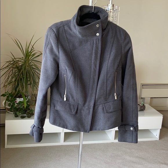 Gray jacket - Picture 3 of 4